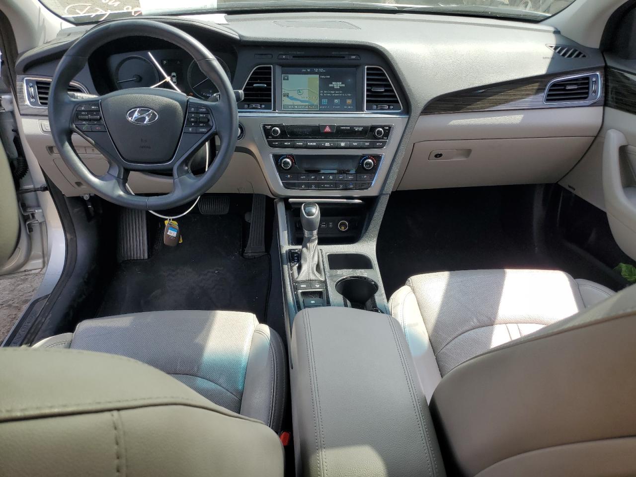 HYUNDAI SONATA SPORT