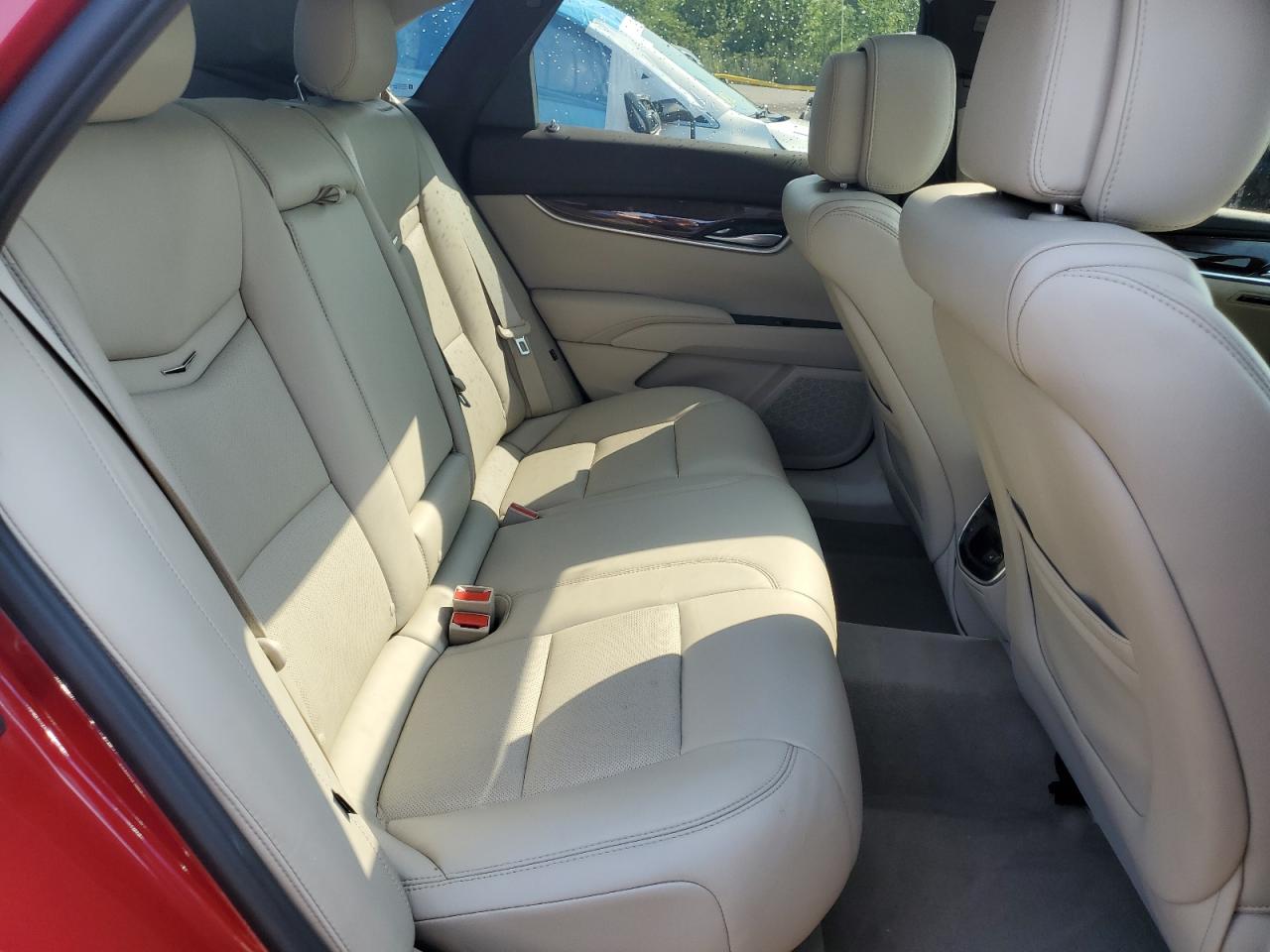 CADILLAC XTS LUXURY COLLECTION