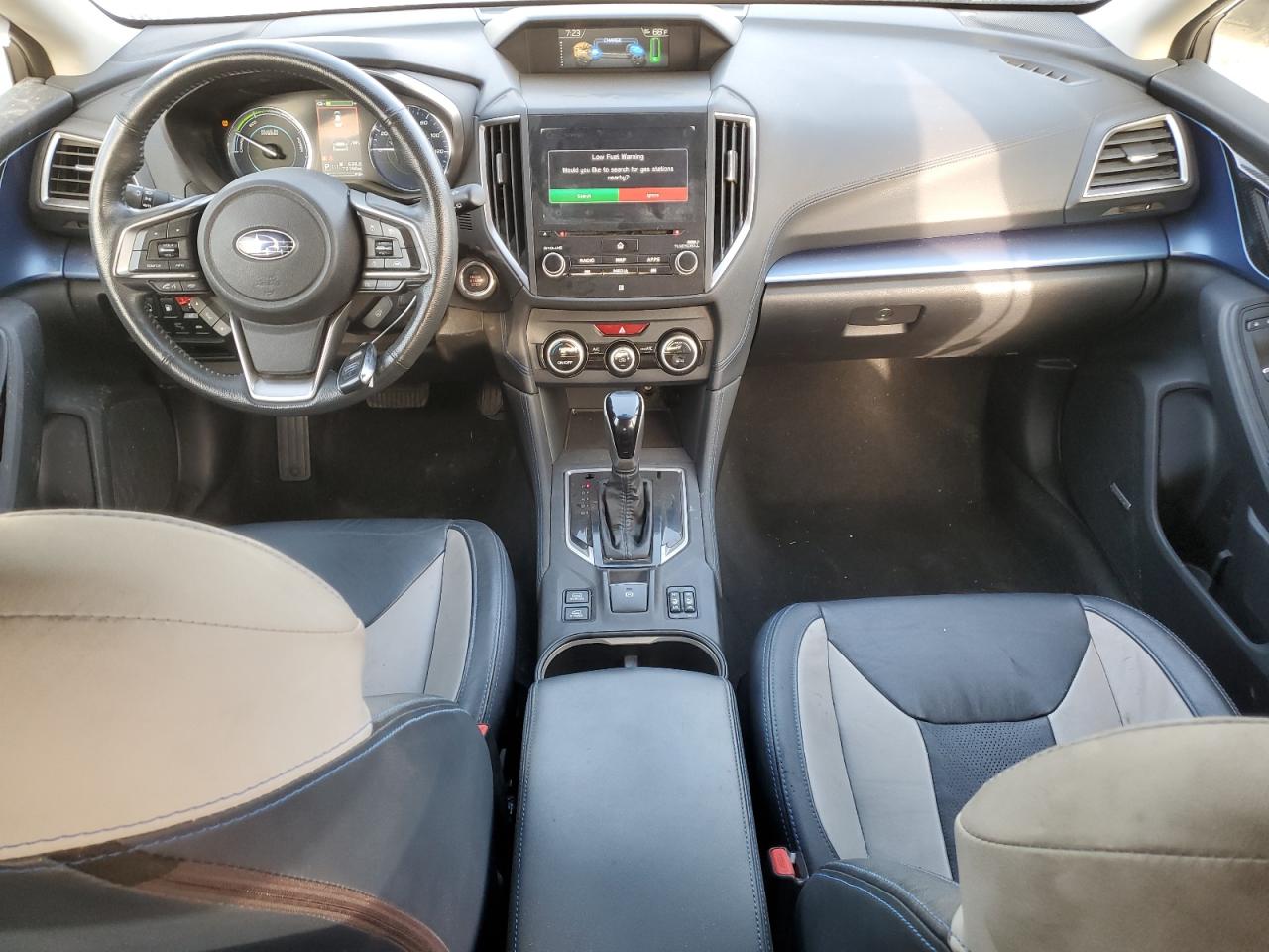 SUBARU CROSSTREK LIMITED