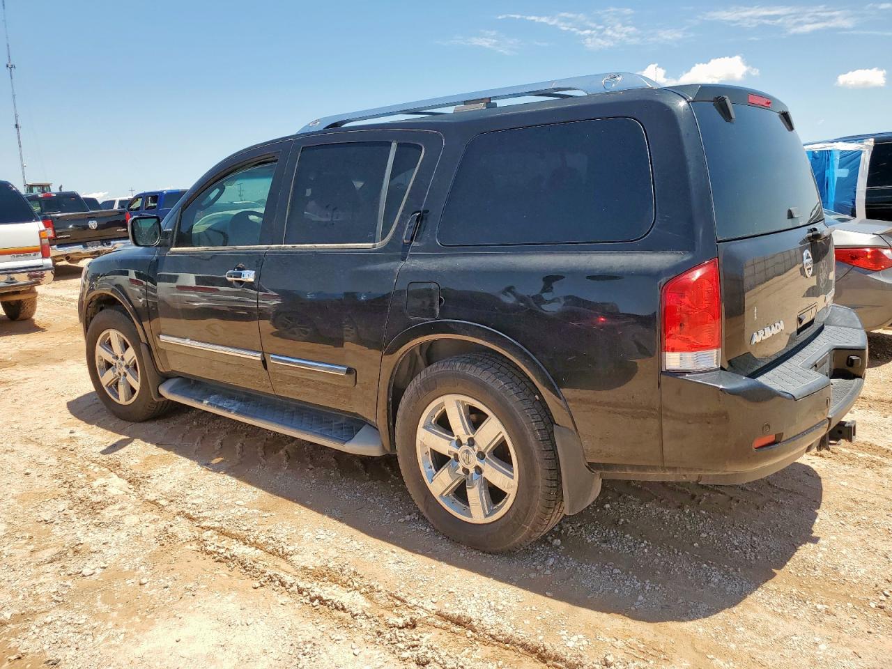 NISSAN ARMADA SV