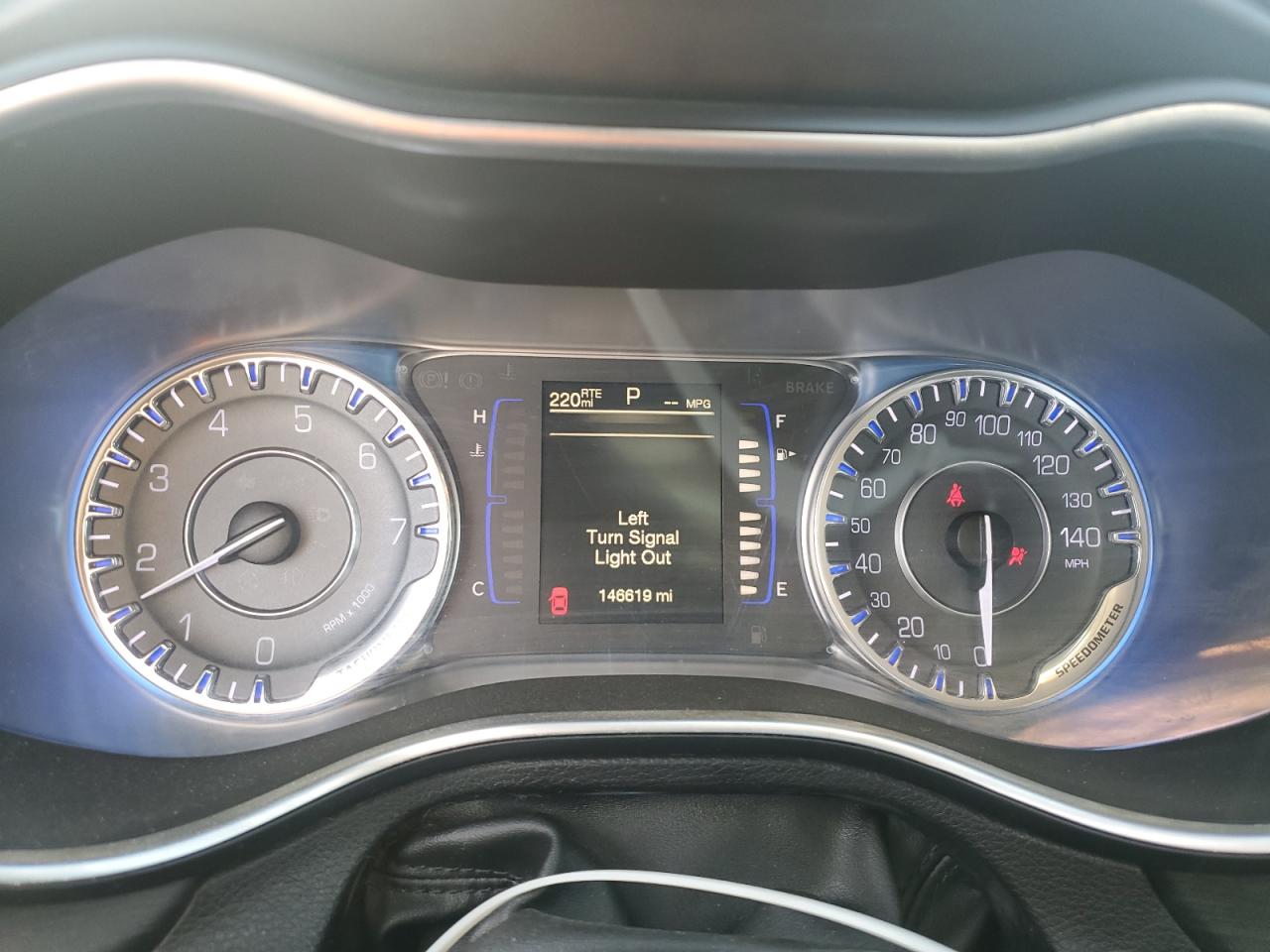 CHRYSLER 200 LIMITED