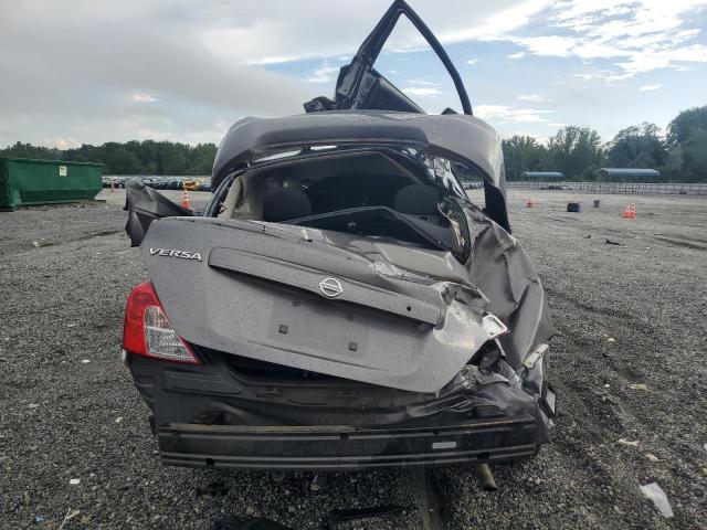 2017 NISSAN VERSA S 3N1CN7APXHL880810