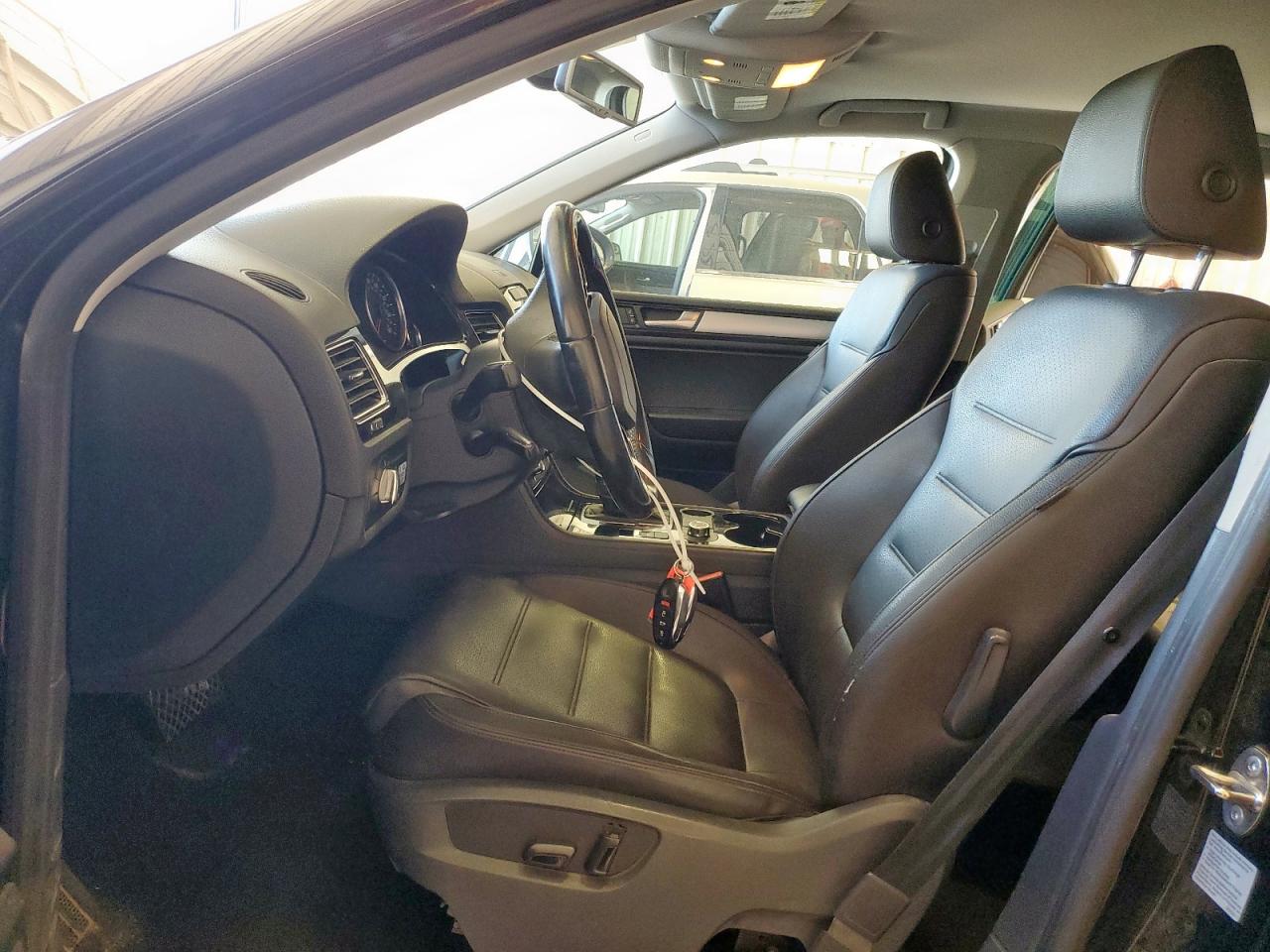 VOLKSWAGEN TOUAREG V6 TDI
