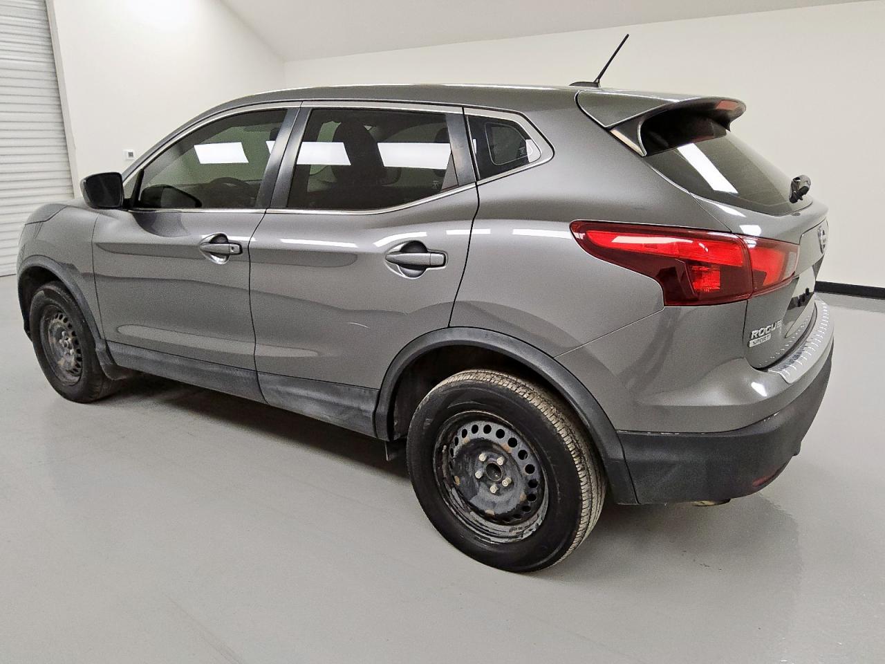 NISSAN ROGUE SPORT S