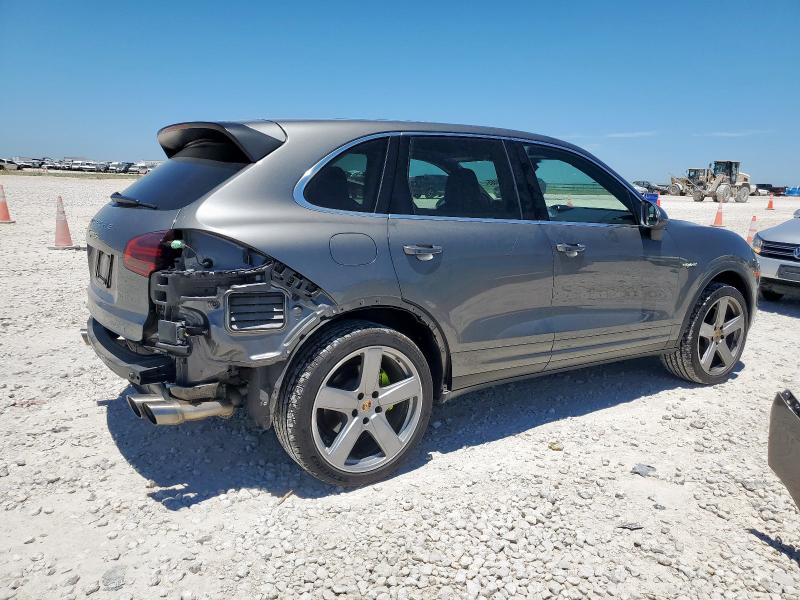 2016 PORSCHE CAYENNE SE WP1AE2A24GLA64275