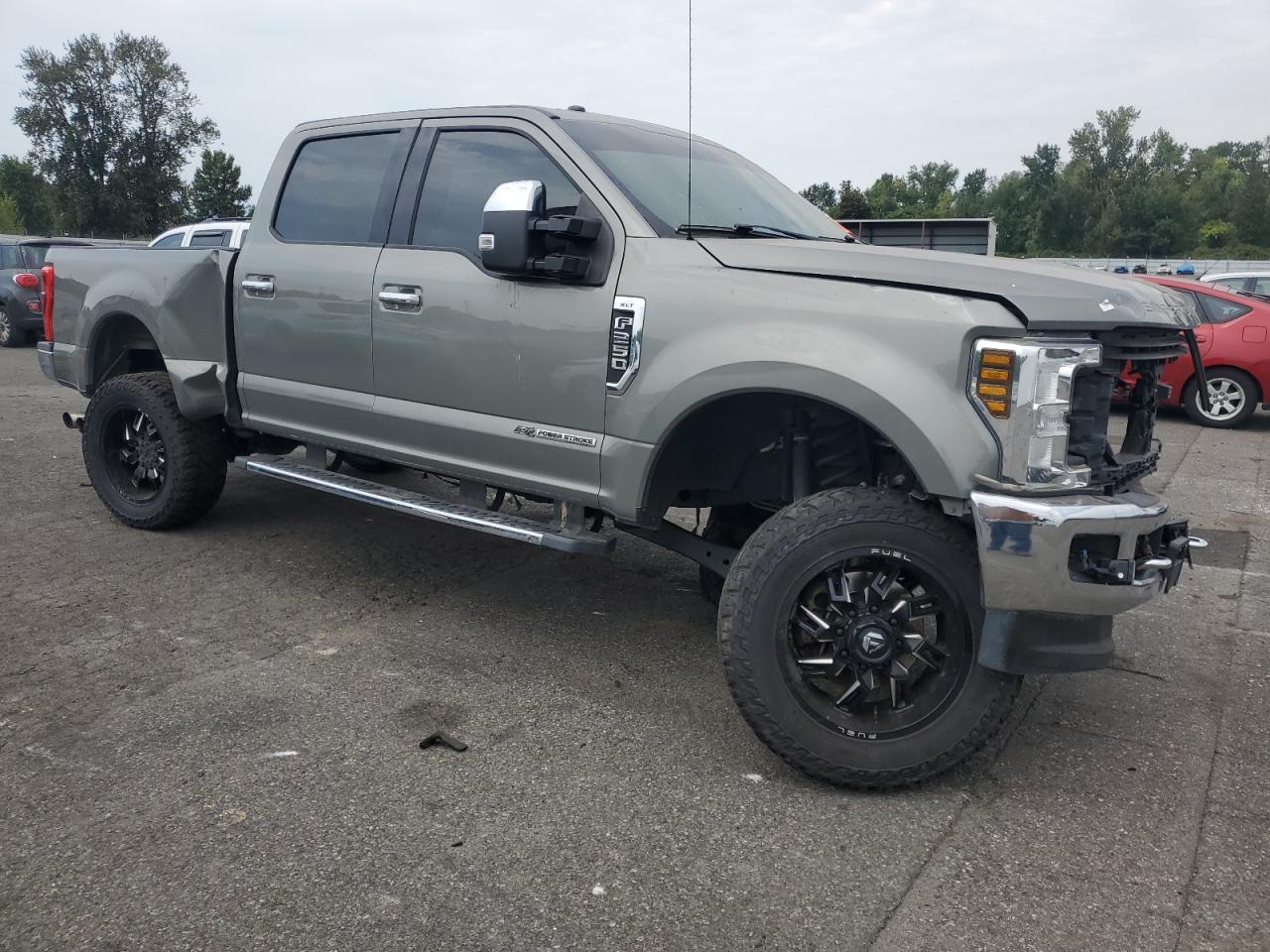 FORD F-250 SUPER DUTY