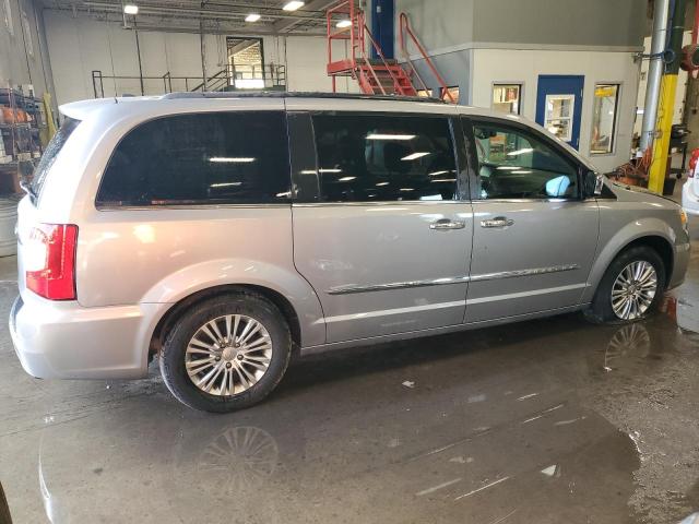 2016 CHRYSLER TOWN & COU 2C4RC1CG4GR189569