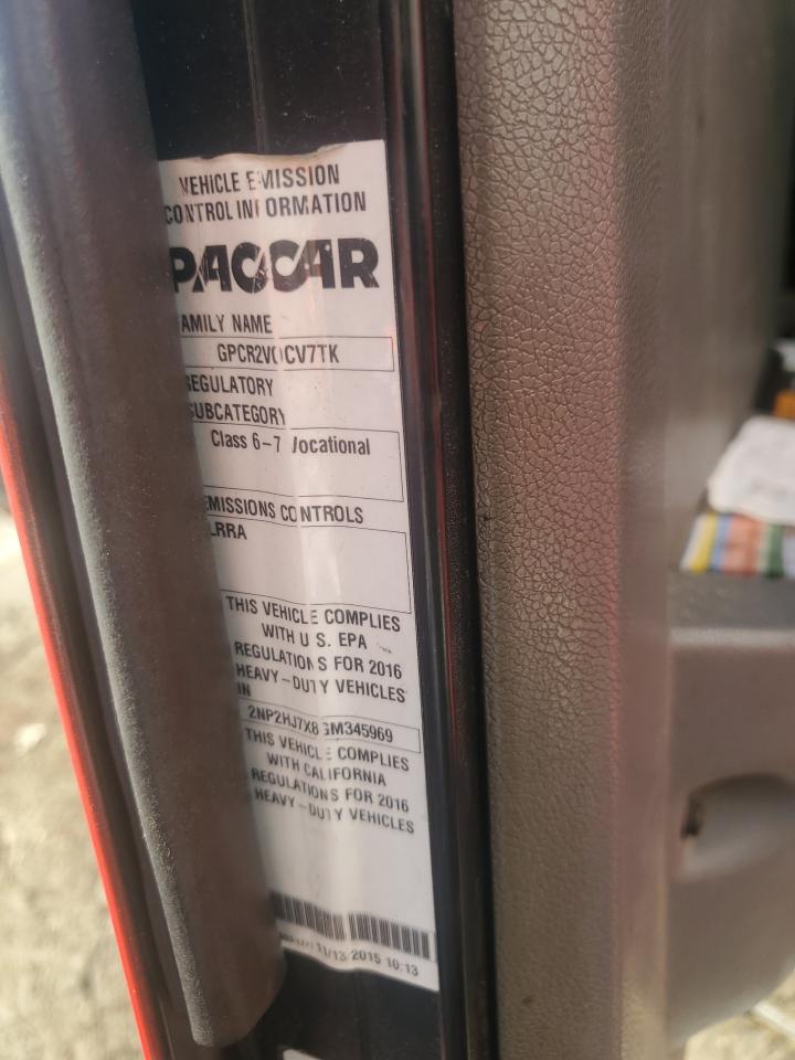 Lot #3259530100 2016 PETERBILT 337