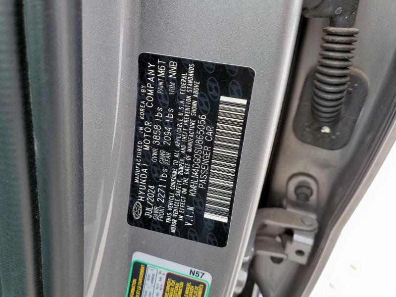 2025 HYUNDAI ELANTRA SE KMHLM4DG0SU865056