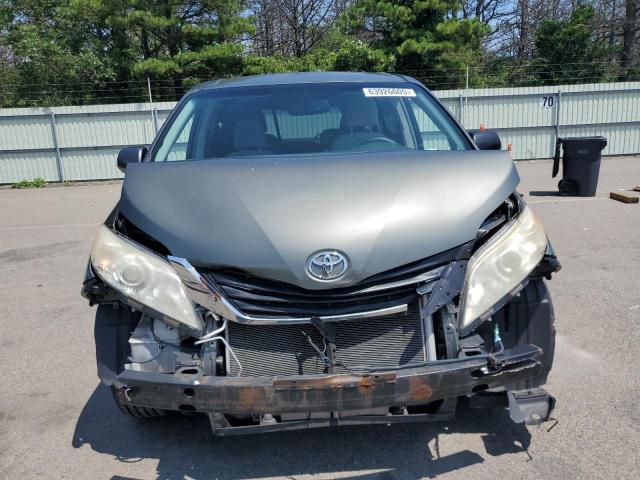 2011 TOYOTA SIENNA LE - 5TDKK3DCXBS128092
