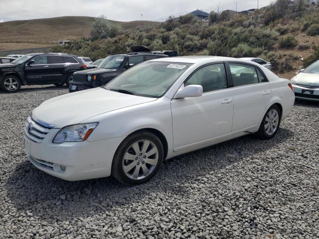 TOYOTA AVALON XL