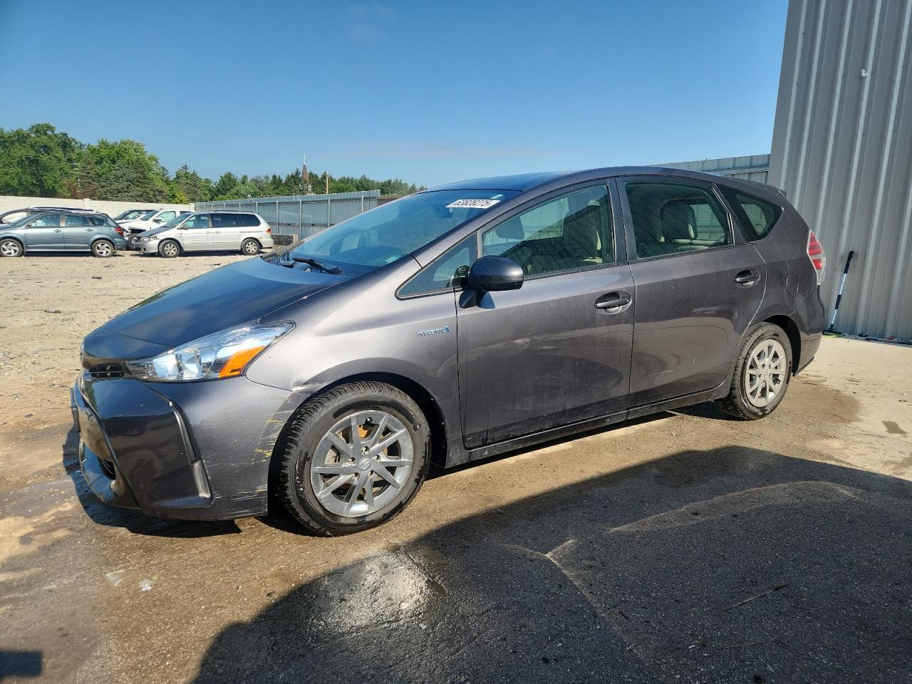 TOYOTA PRIUS V