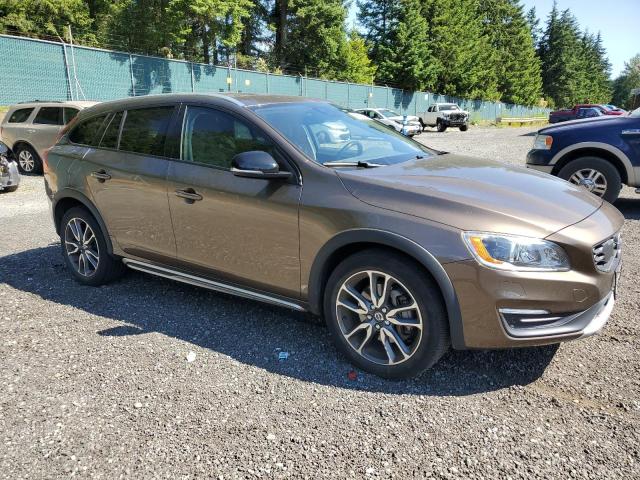 Vin: yv4612hm1f1000793, lot: 63847685, volvo v60 platinum 20154