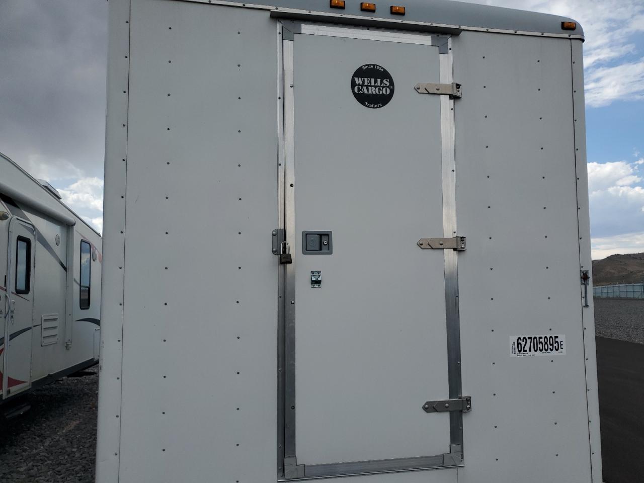 Lot #3266296995 2002 WELLS CARGO TRAILER