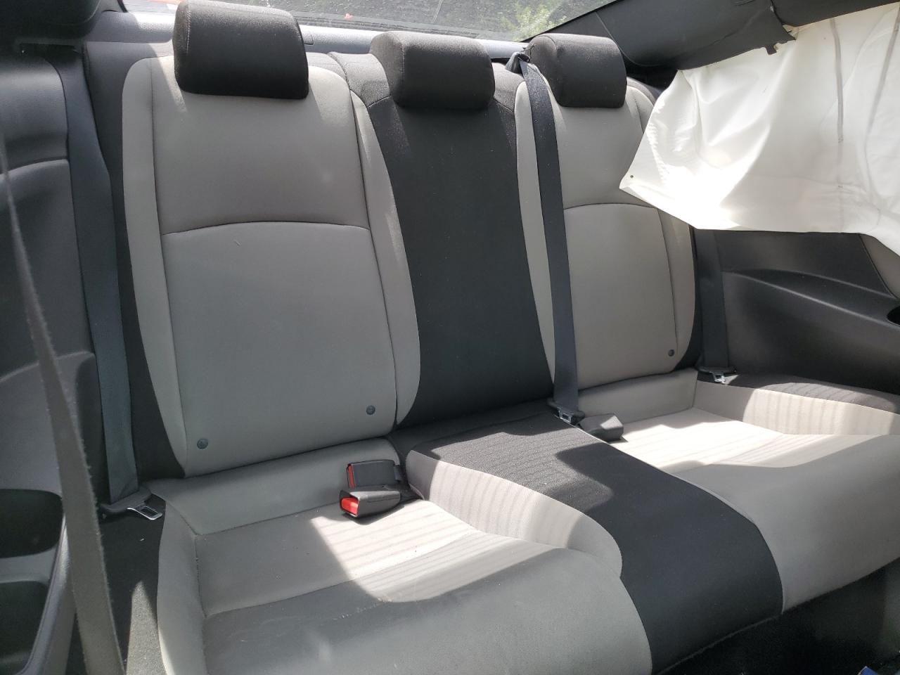 Honda Civic lx 2016