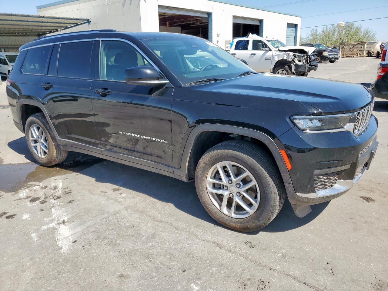 JEEP GRAND CHEROKEE L LAREDO