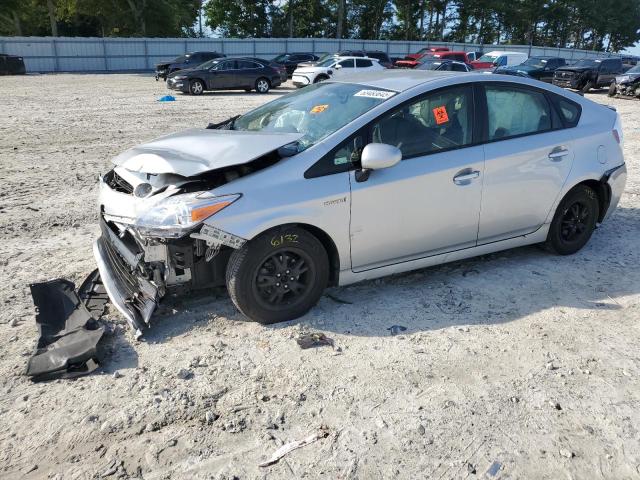 Vin: jtdkn3du8f0462436, lot: 63483645, toyota prius 2015 img_1