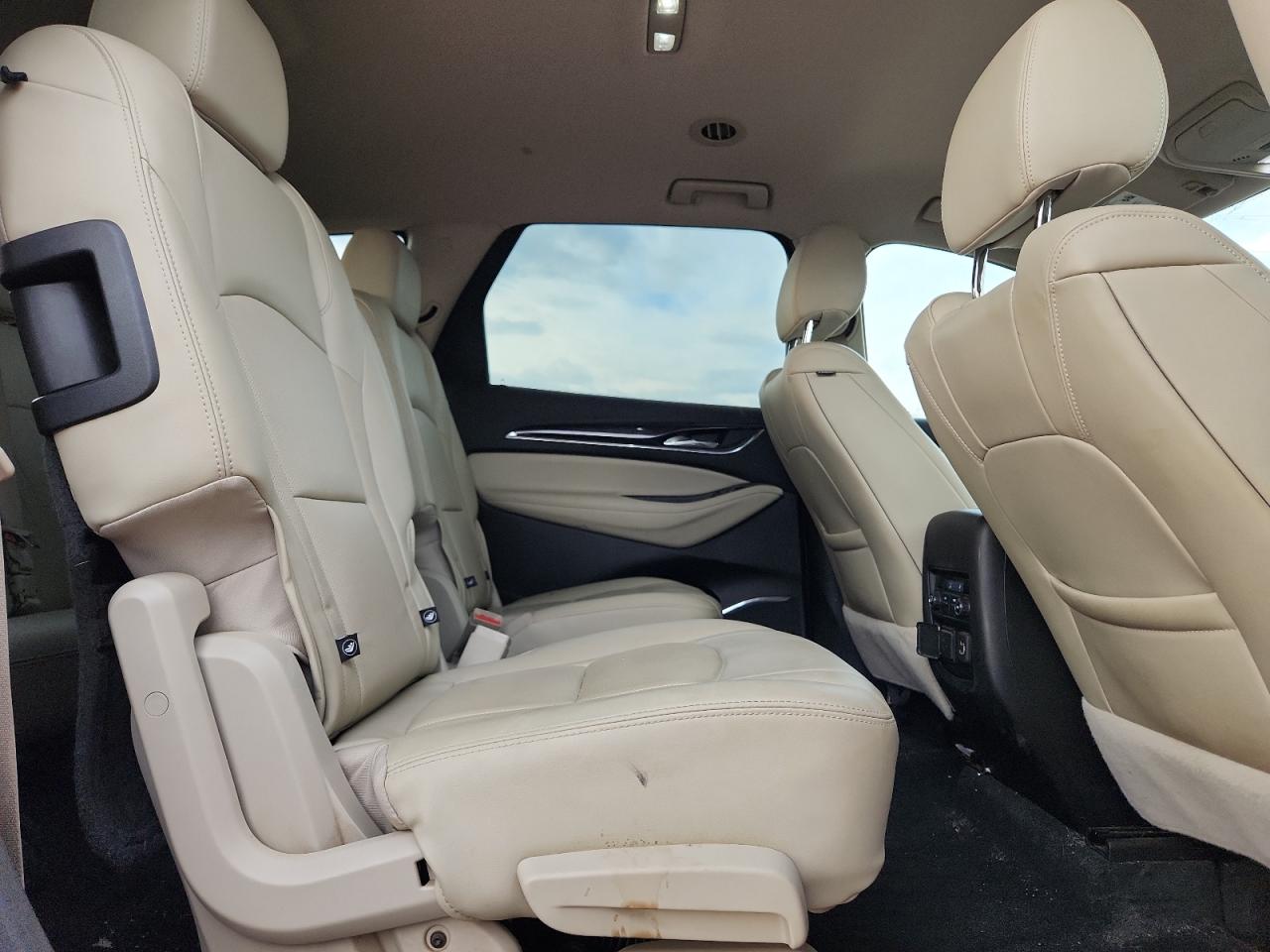 BUICK ENCLAVE ESSENCE