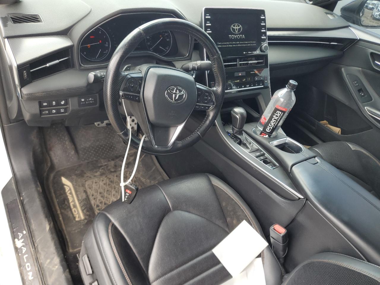 TOYOTA AVALON TOURING