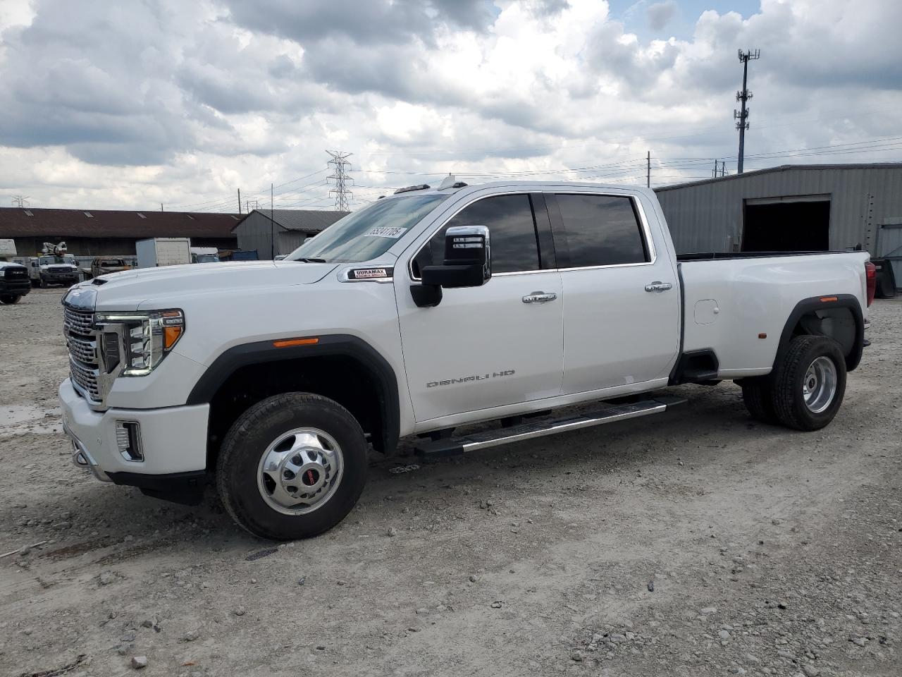 GMC SIERRA K3500 DENALI