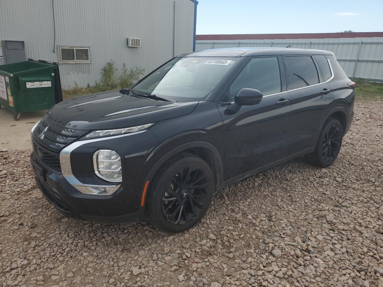 MITSUBISHI OUTLANDER SE