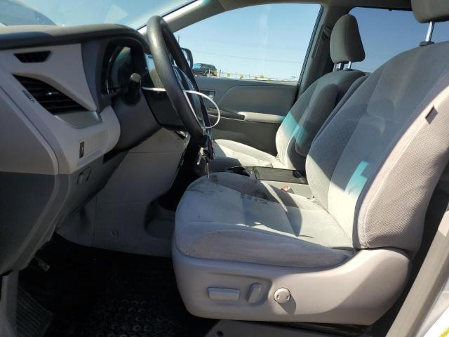 2017 TOYOTA SIENNA LE 5TDKZ3DC8HS821554