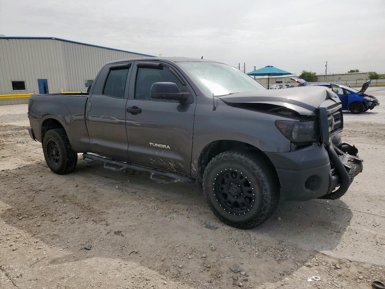 TOYOTA TUNDRA DOUBLE CAB SR5