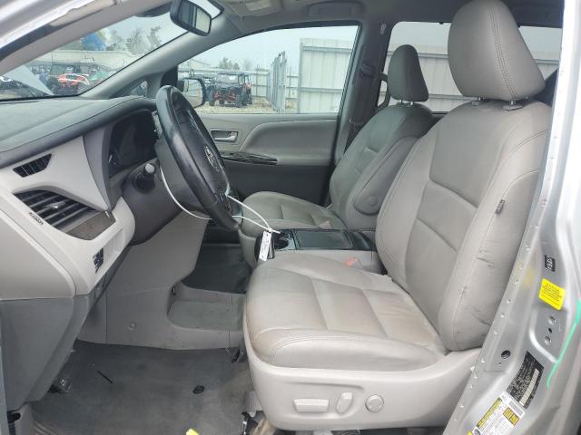 2019 TOYOTA SIENNA XLE 5TDYZ3DC5KS016578