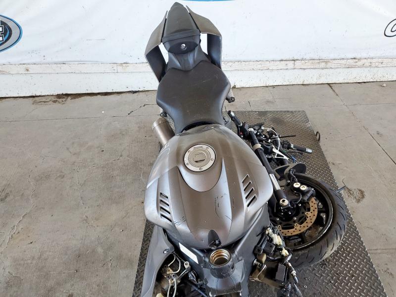 2018 YAMAHA YZFR6 C JYARJ28Y3JA001290
