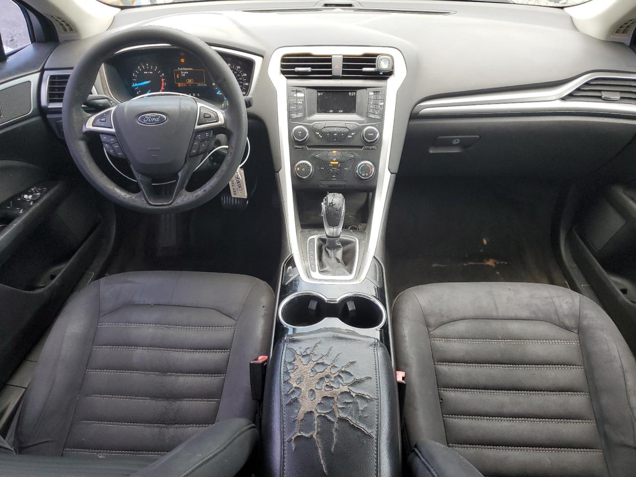 Ford Fusion se 2015