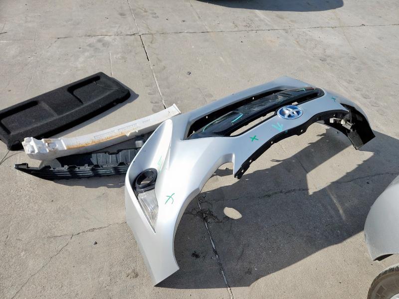 2016 TOYOTA PRIUS C JTDKDTB34G1121821