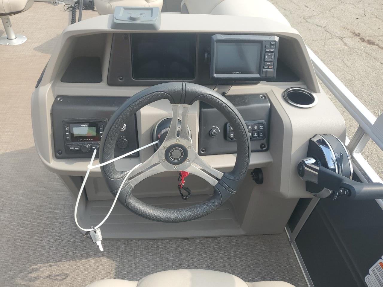 Lot #3277009241 2024 SUN TRACKER BOAT