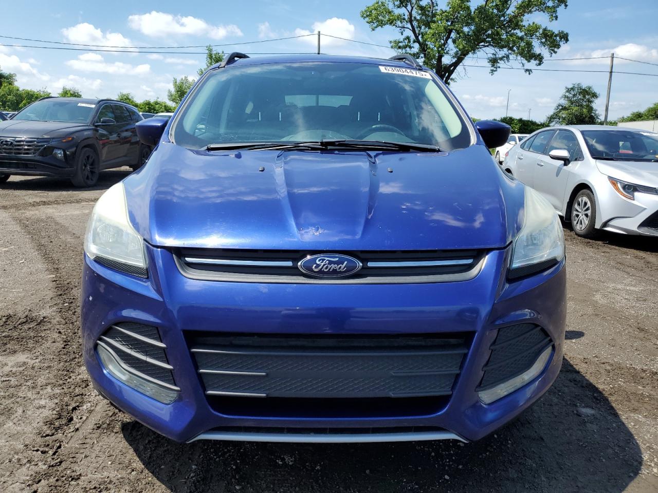 FORD ESCAPE SE