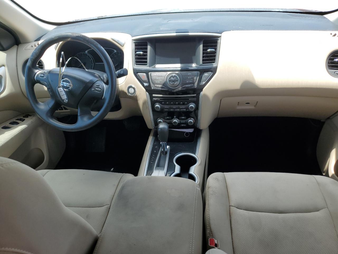 Nissan Pathfinder 2017