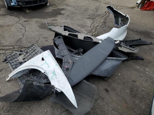 2017 TESLA MODEL X 5YJXCBE28HF043638