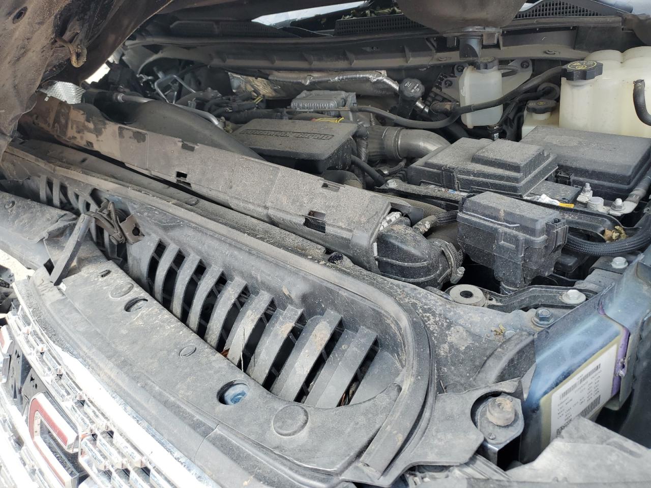 GMC SIERRA K2500 DENALI