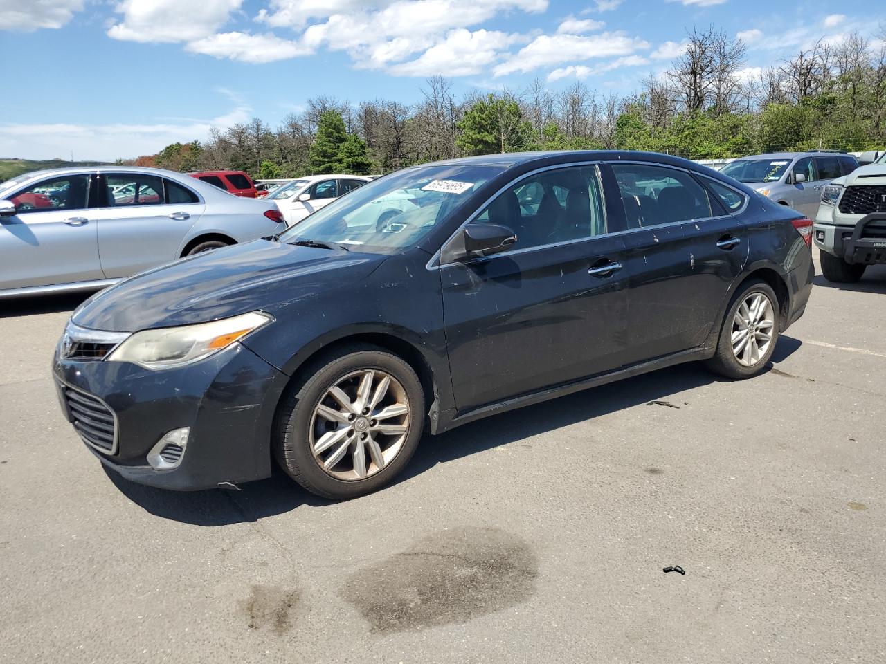 TOYOTA AVALON BASE
