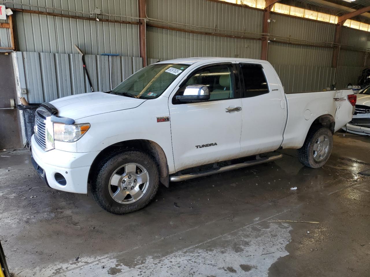 TOYOTA TUNDRA DOUBLE CAB LIMITED