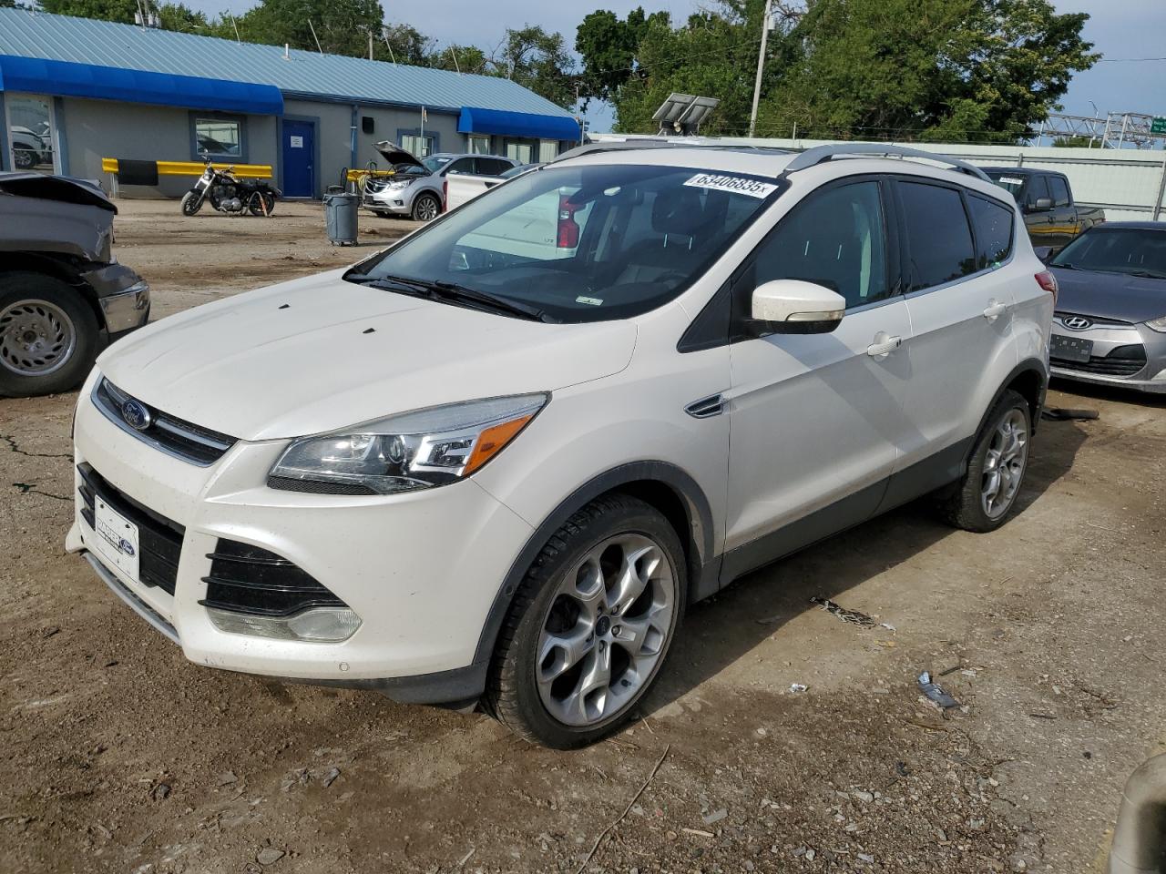 FORD ESCAPE TITANIUM