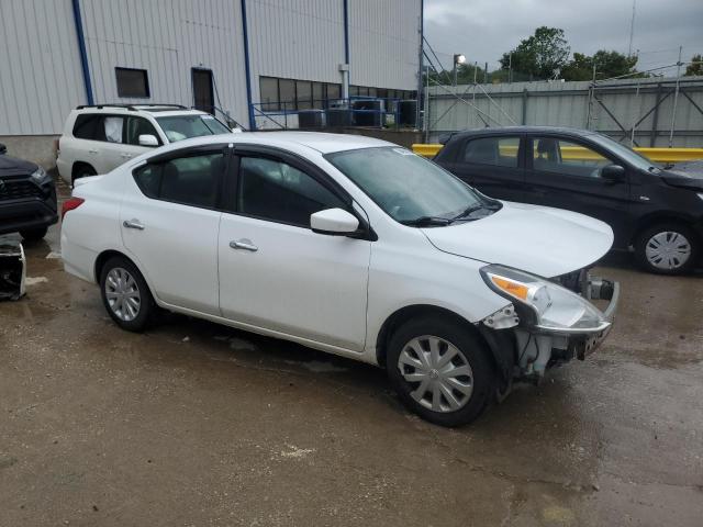 2016 NISSAN VERSA S 3N1CN7AP4GL815823
