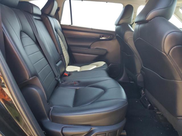 2021 TOYOTA HIGHLANDER 5TDGZRBHXMS116546