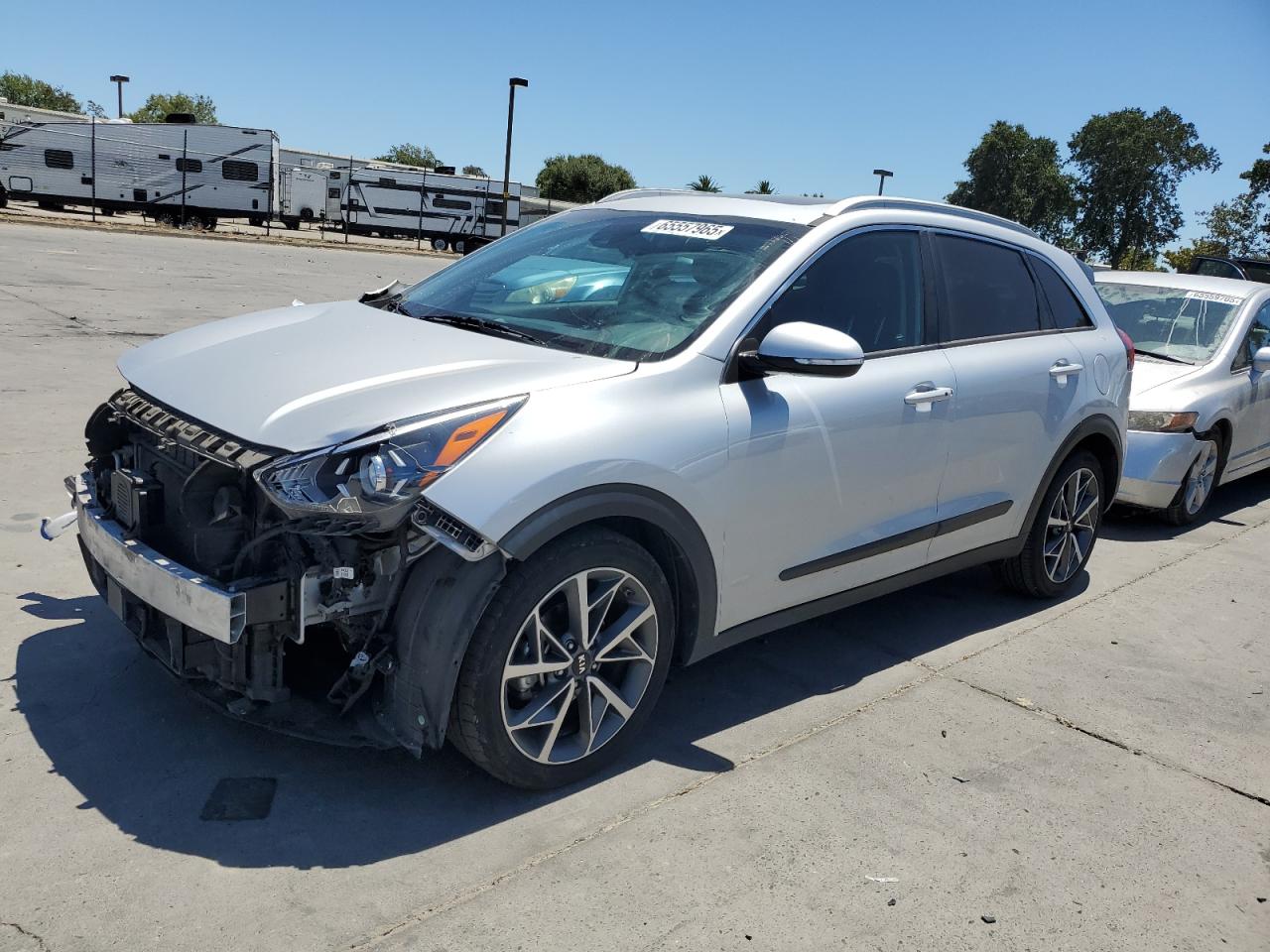 KIA NIRO TOURING