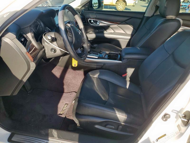 2019 INFINITI Q70 3.7 LU JN1BY1AP3KM505130