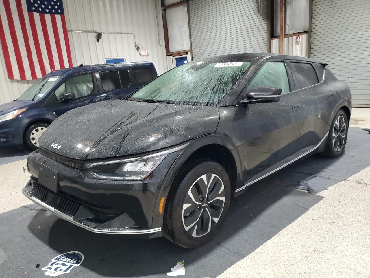KIA EV6 LIGHT