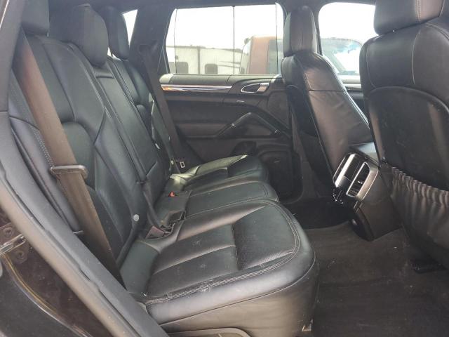 2016 PORSCHE CAYENNE WP1AA2A25GKA13076