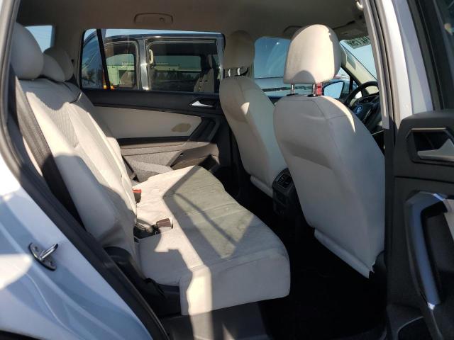 2018 VOLKSWAGEN TIGUAN S 3VV1B7AX3JM022450