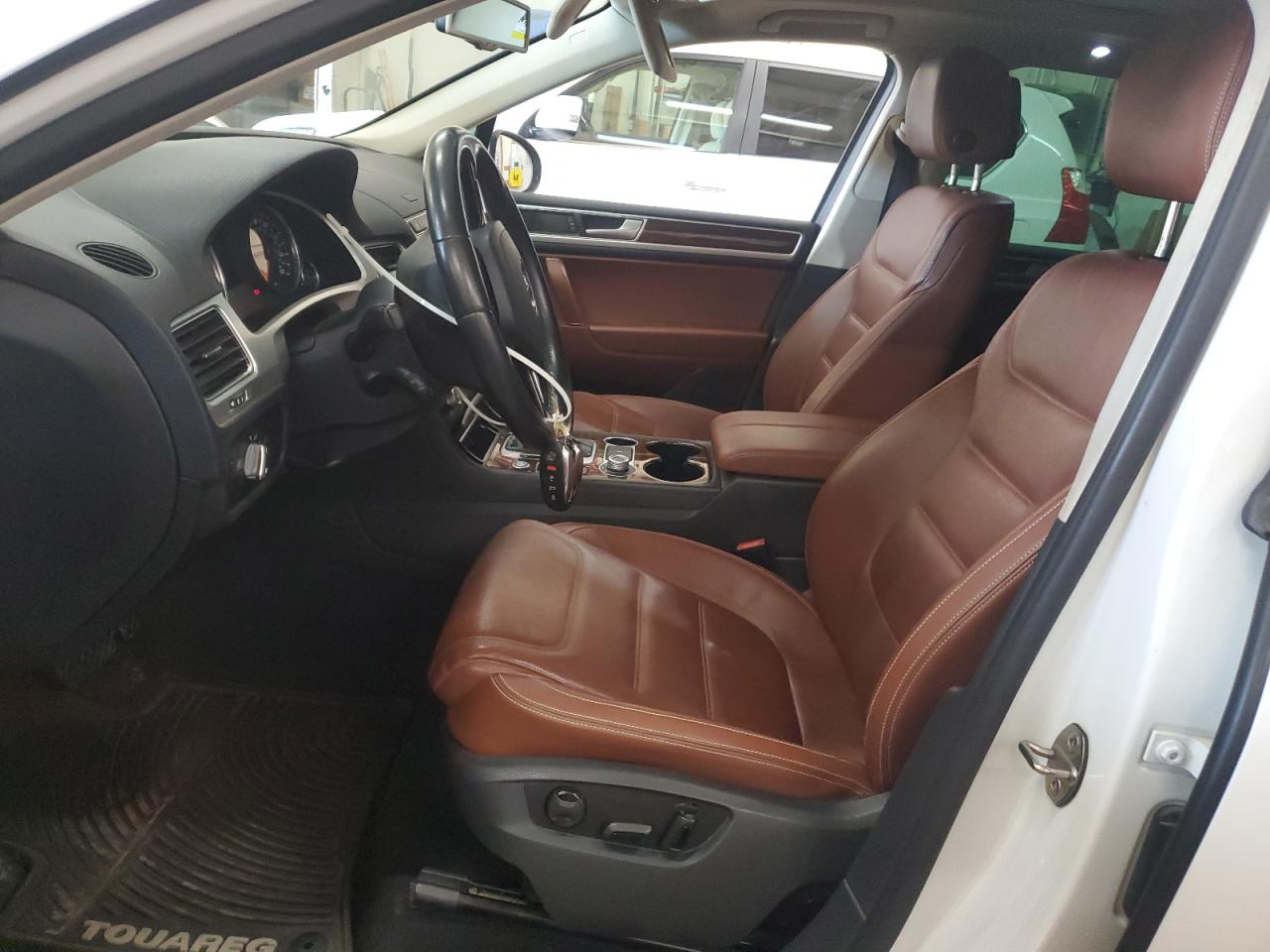 Volkswagen Touareg v6 2015