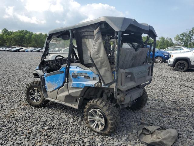 2017 HONDA SXS1000 M5 1HFVE042XH4101673
