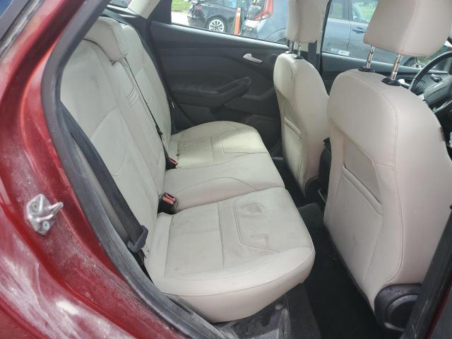 2015 FORD FOCUS TITANIUM 1FADP3N28FL339370