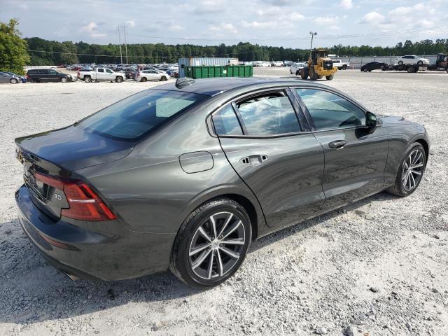 2021 VOLVO S60 T5 MOM 7JR102FK2MG093675
